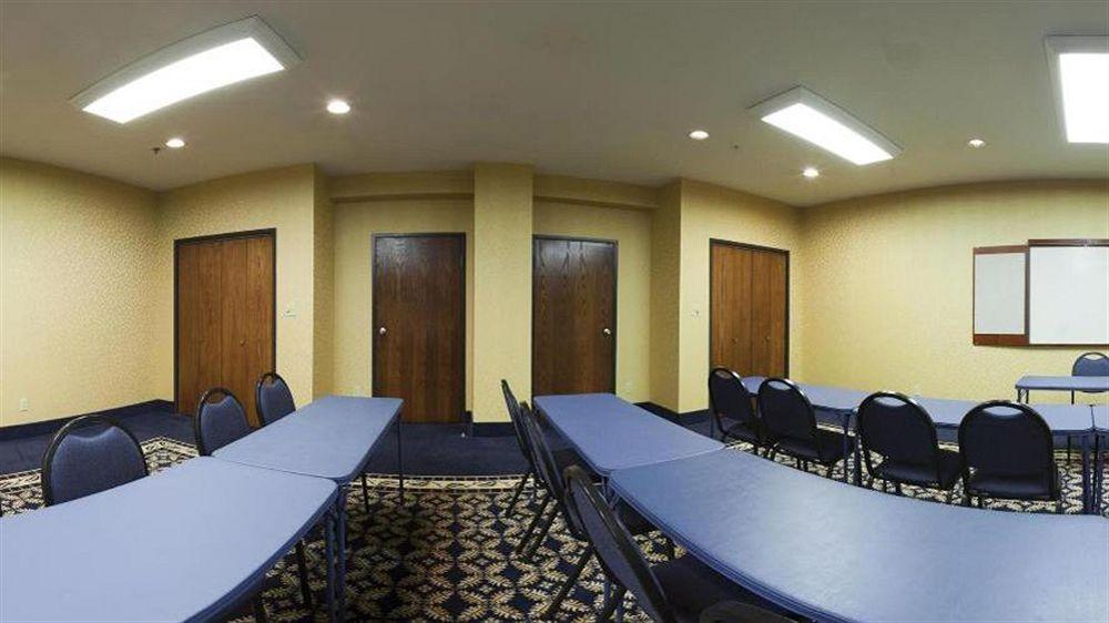 Holiday Inn Express Hotels & Suites Mountain Home By Ihg Bagian luar foto