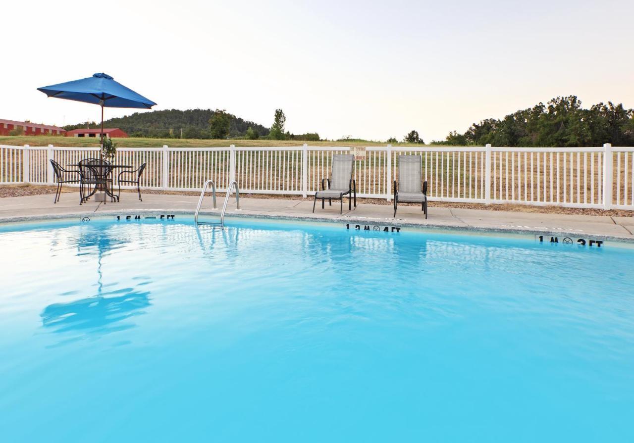 Holiday Inn Express Hotels & Suites Mountain Home By Ihg Bagian luar foto