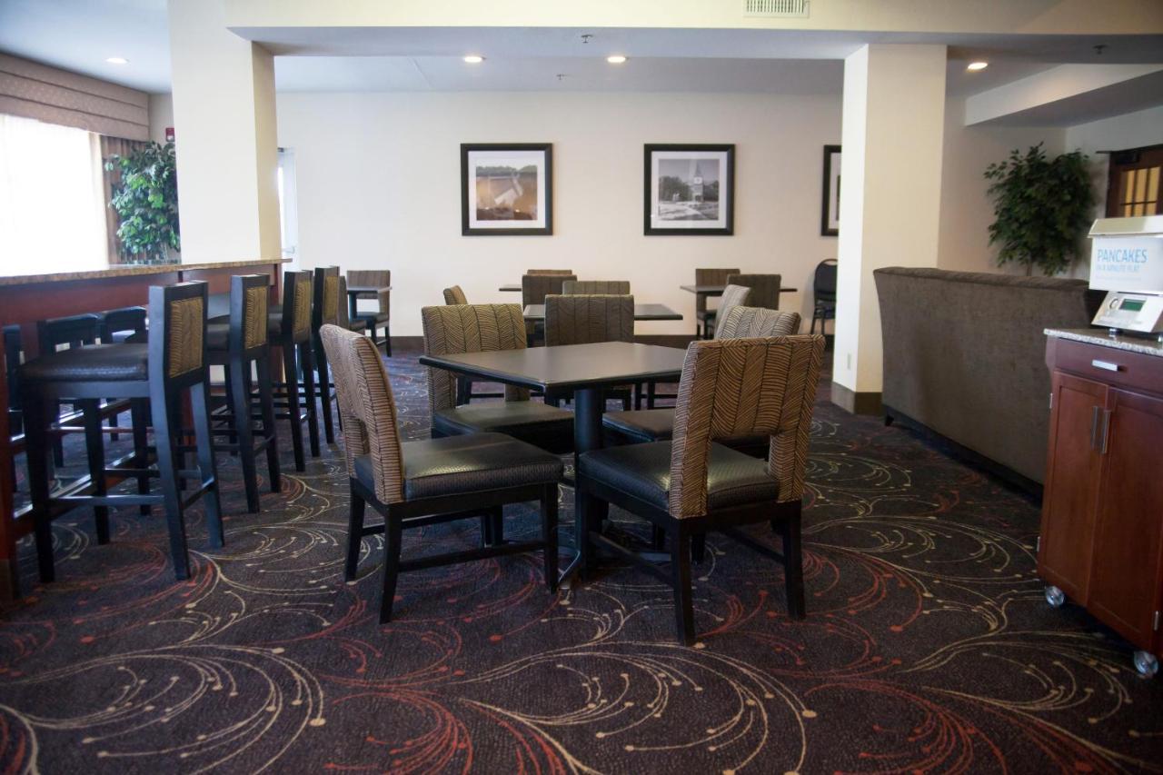 Holiday Inn Express Hotels & Suites Mountain Home By Ihg Bagian luar foto